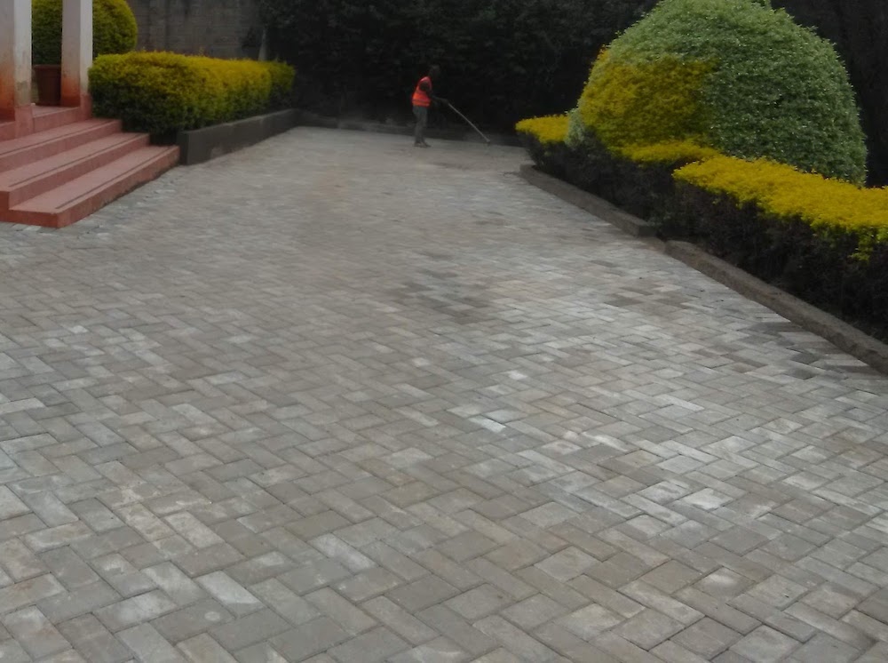 Restoring Old Pavements: Cabro Paving Block Replacement in Nairobi